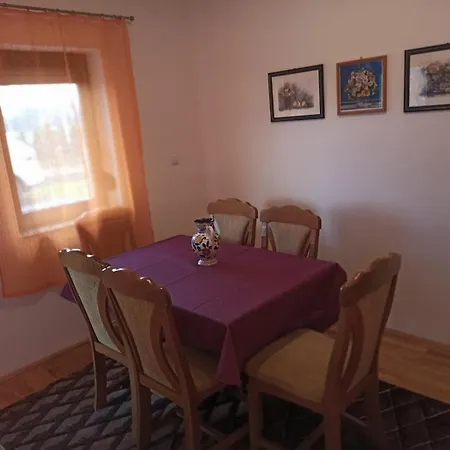 Eno Villa
