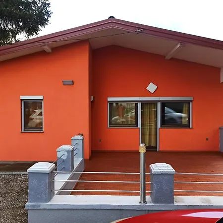 Eno Villa *